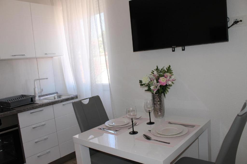 Jeta 2 Studio & Rooms Zadar Eksteriør billede