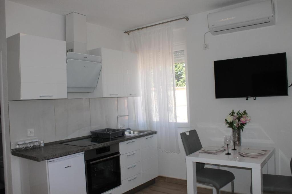 Jeta 2 Studio & Rooms Zadar Eksteriør billede